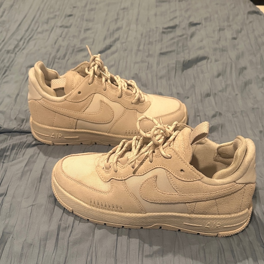 Women’s air force 1 Wild “Phantom”